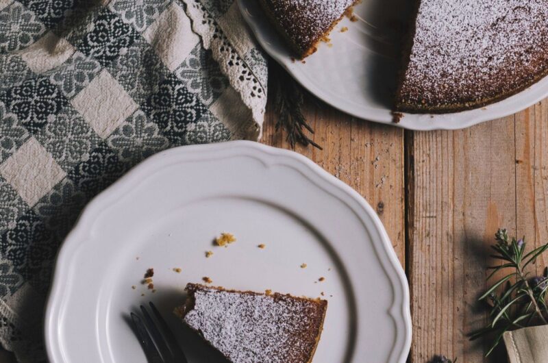 The BEST BBQ Chicken Pizza